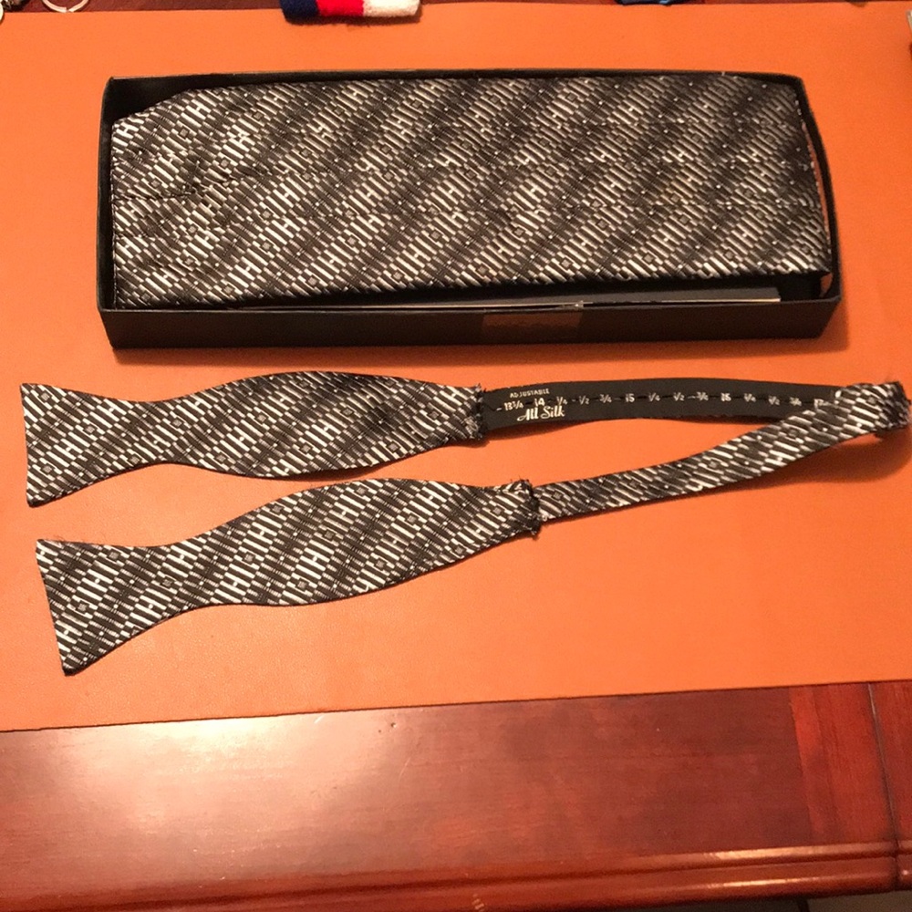 Doni Barassi bow tie Cummerbund set